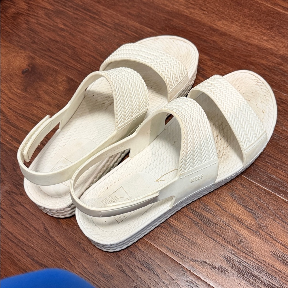 Reef Women's White Sandals